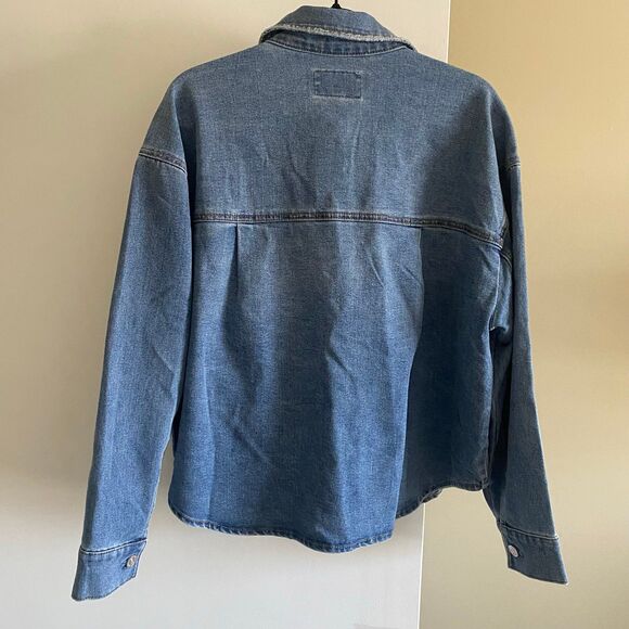 Edited by Remi Bader Women's Denim Top Authentic Light Jean Jacket Large NWT - Picture 2 of 12